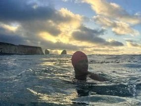 Cold Water Swimming: 5 Tips For Chilly Dips - Rapanui Clothing