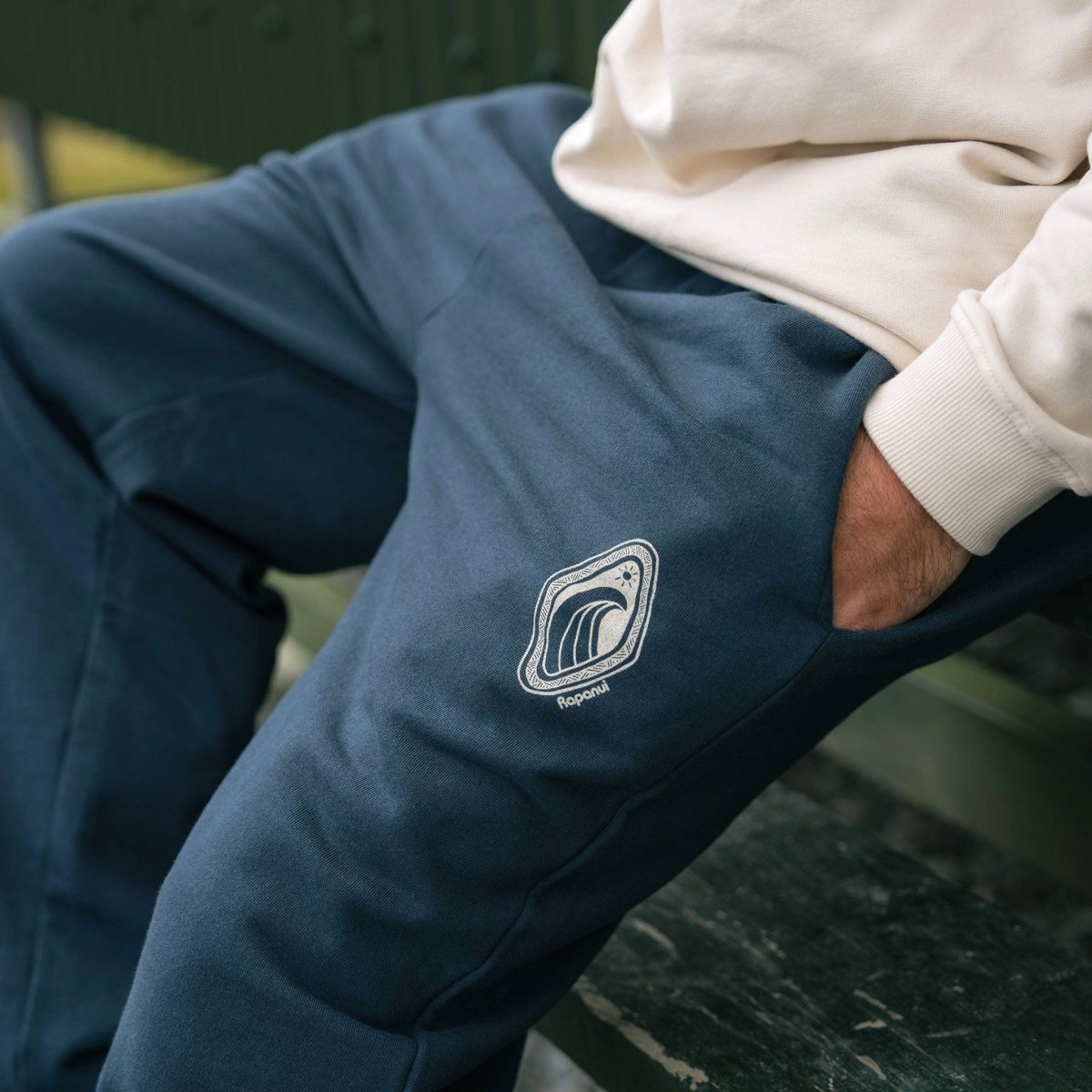 Island Rhythm Joggers - Trousers