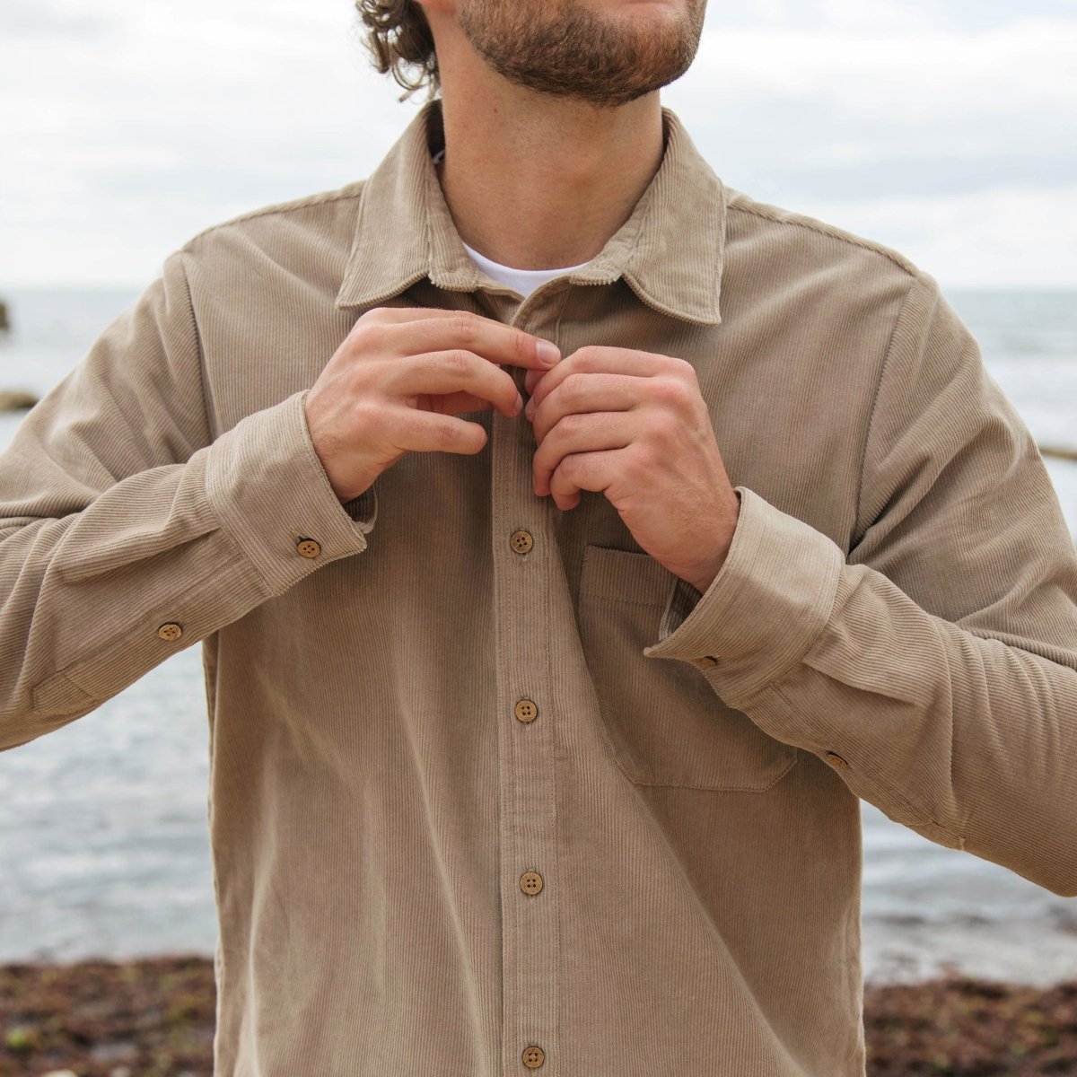 Men's Forester Corduroy Shirt - Shirts